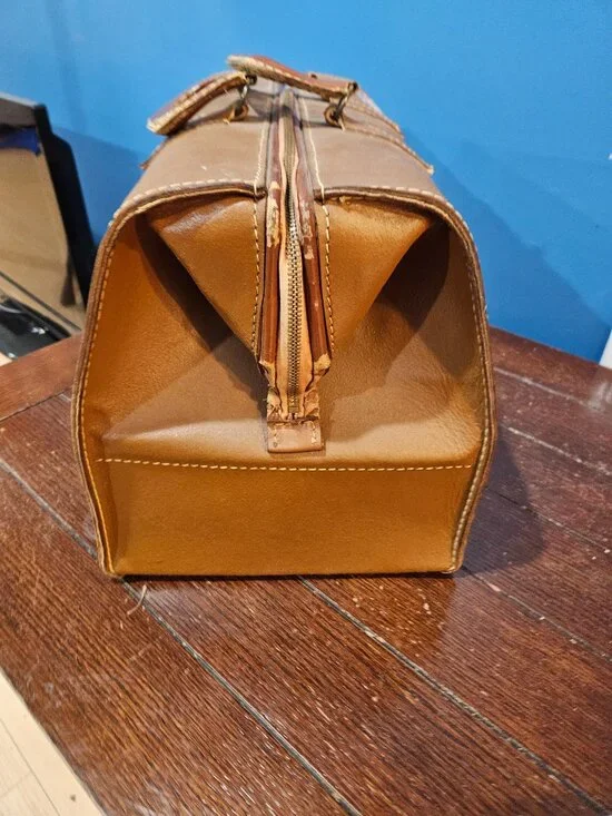 Vintage Case - Picture 2 of 9